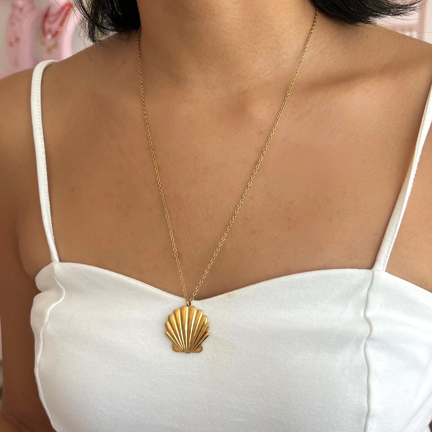 Golden Seashell Necklace