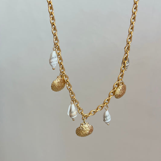 Verano Charm Necklace
