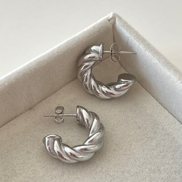 Silver Bailey Hoops